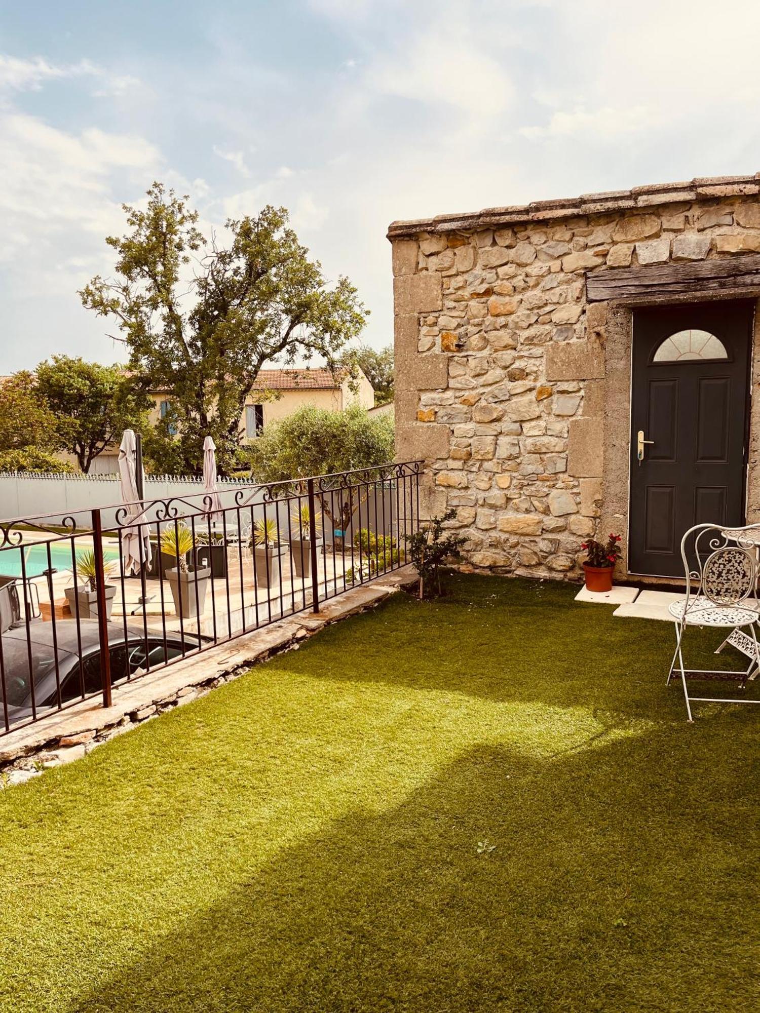 Chambre De Cottage Moulezan Exterior foto